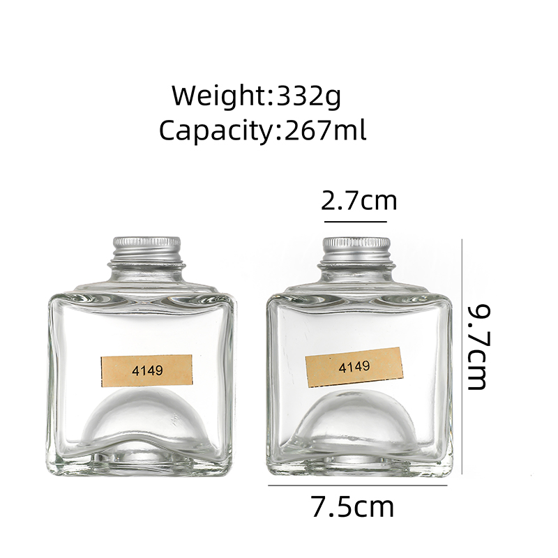 2021 China New Design  Glass Wine Decanter  - wholesale fancy vodka alcohol spirits liquor whisky glass bottle Cui Can Glass